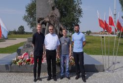 Kliknij myszką aby powiększyć zdjęcie oraz zobaczyć opis. Highslide JS